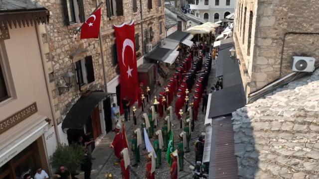 Mostar sokaklarında Mehteran sesi yankılandı