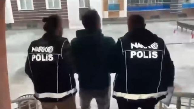 69 ilde uyuşturucu satıcılarına operasyon: 423 şüpheli tutuklandı