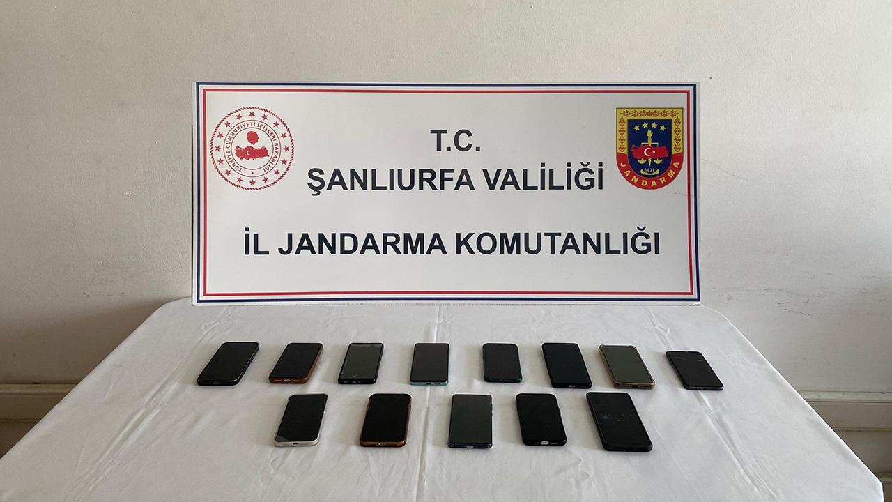 Ehliyet sınavında usulsüzlüğe geçit yok: 5 joker aday tutuklandı