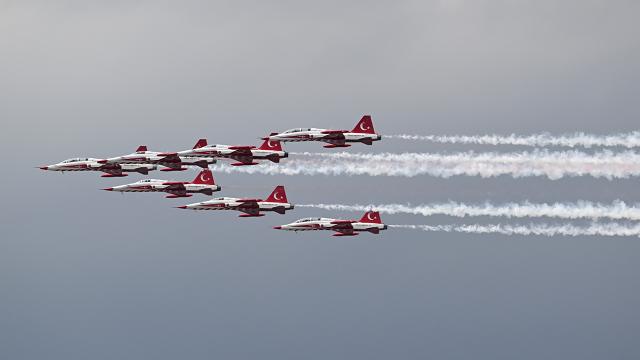 Türk Yıldızları'ndan Ankara'da NATO provası