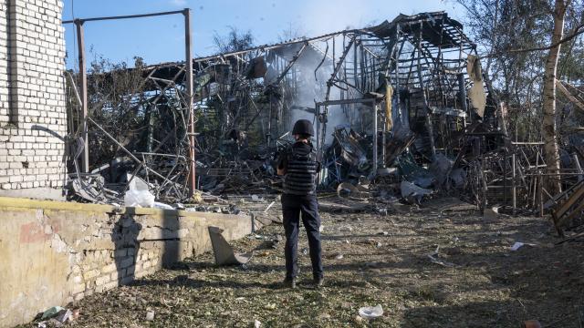 Ukrayna: Rusya 74 füze ve 496 SİHA ile saldırı düzenledi