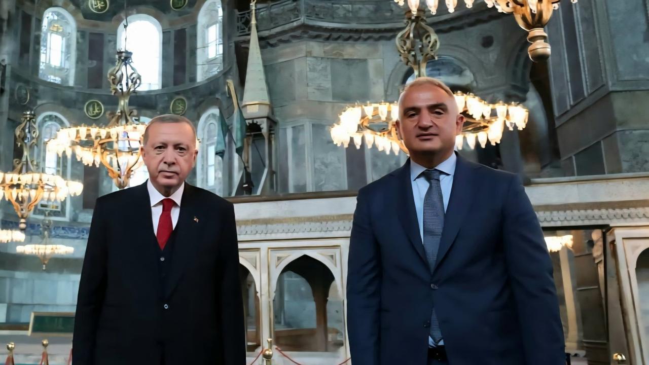 Bakan Ersoy'dan Ayasofya'nın yeniden ibadete açılmasının 6. yılına ilişkin paylaşım