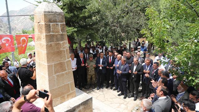 Başbağlar Katliamı'nın 33. yılında şehitler törenle anıldı haber görseli
