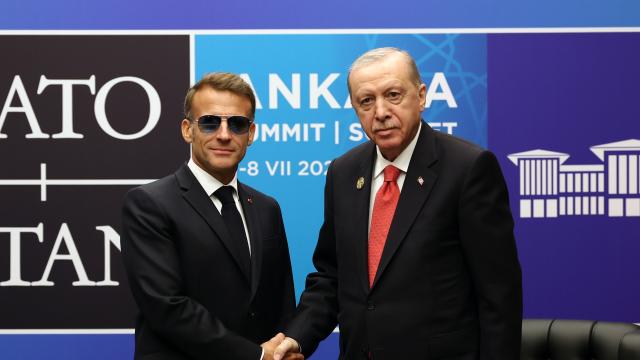 Cumhurbaşkanı Erdoğan, Macron ve Meloni ile görüştü haber görseli