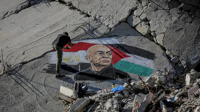 Gazze'de enkaz üzerine dayanışma portresi
