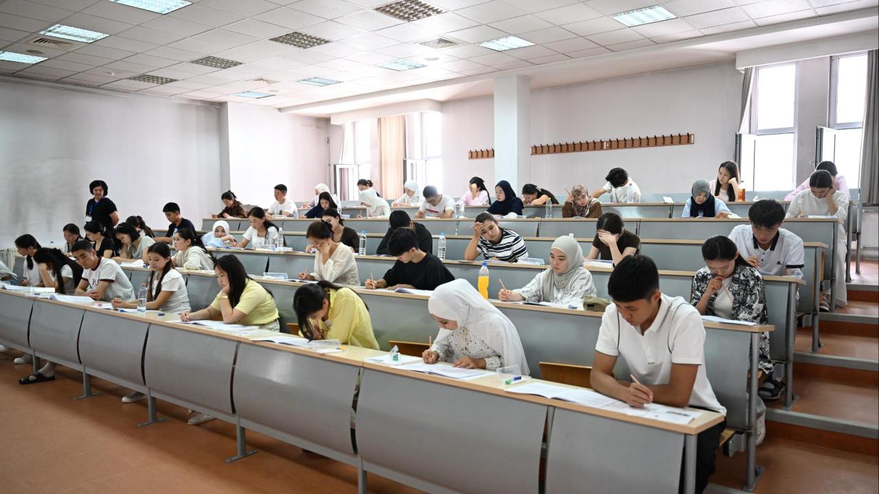 KırgızistanTürkiye Manas Üniversitesi'ne 17 bin 322 aday başvurdu