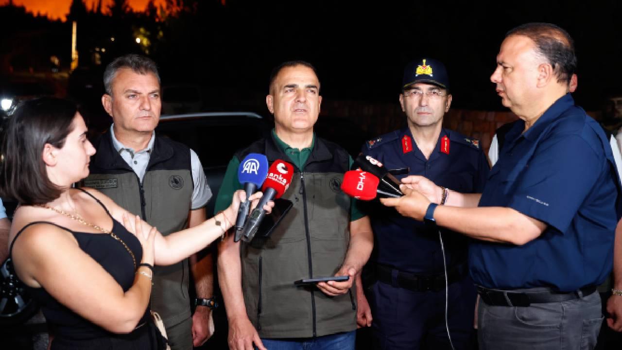 Milas’ta ormanlık alanda çıkan yangına karadan müdahale sürüyor