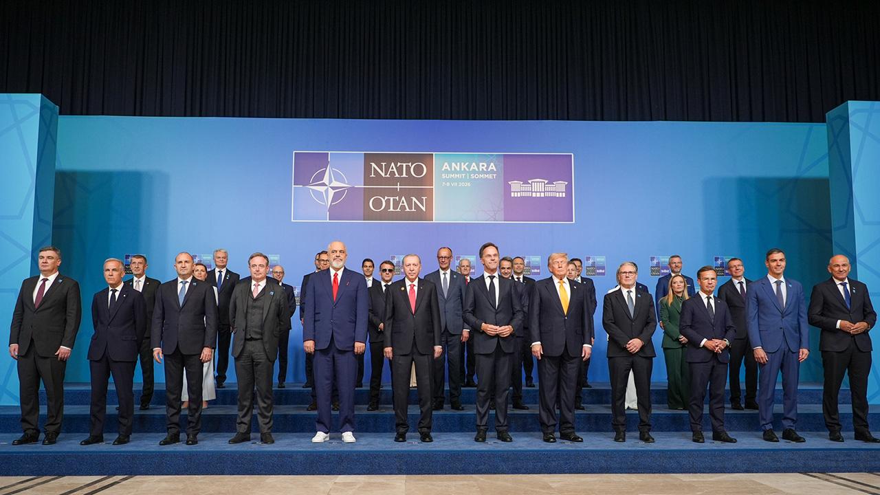 NATO liderleri Ankara’da aile fotoğrafında buluştu