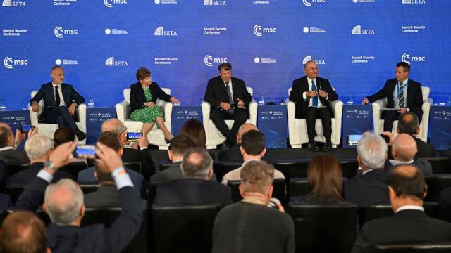 NATO Ankara Zirvesi bünyesinde Zirveye Doğru paneli düzenlendi haber görseli