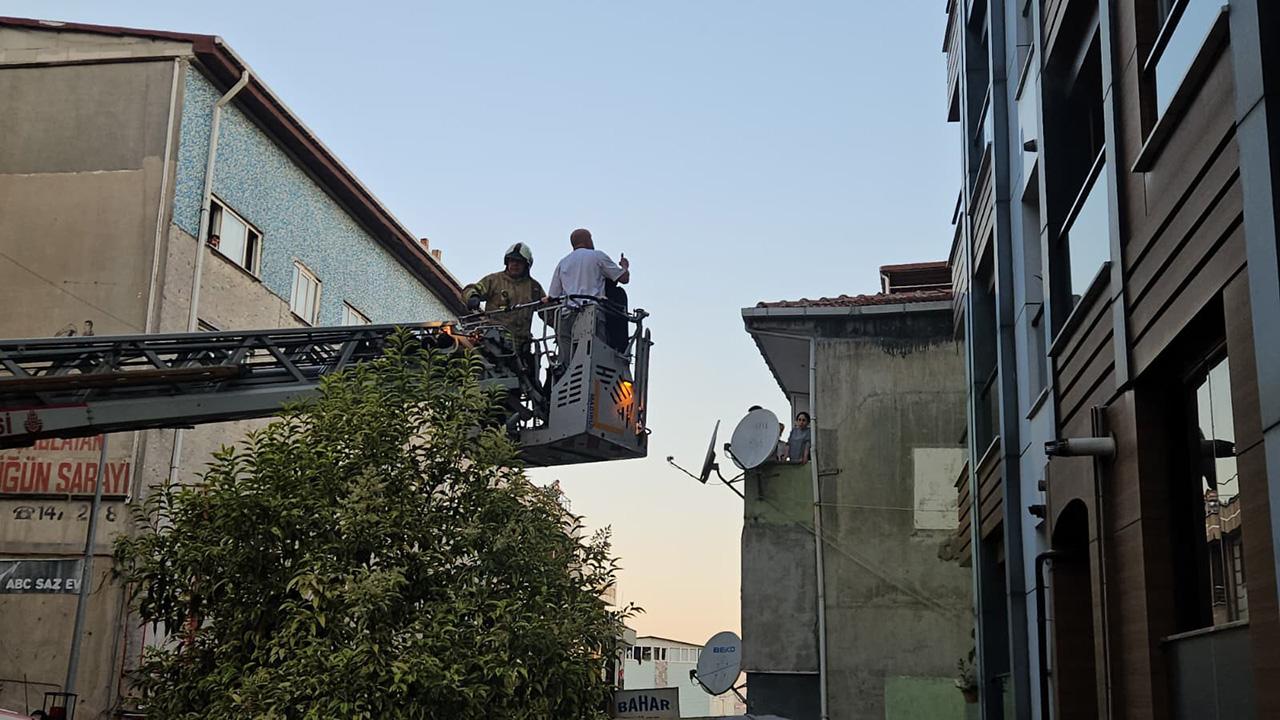 İstanbul’da 5 katlı binada çıkan yangın korkuttu