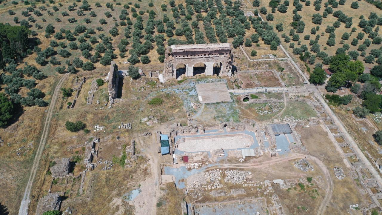 "Havuz yaklaşık 300 kişilik"