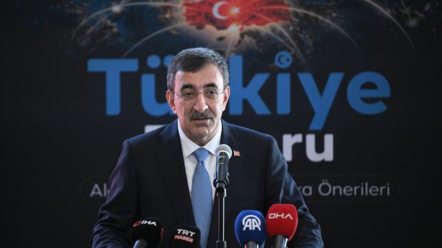 Yılmaz: Tüm darbecilerin esas hedefi millettir, milletin iradesini kırmaktır haber görseli