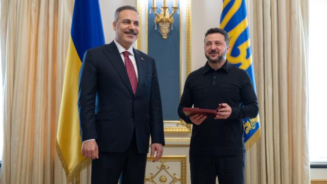Bakan Fidan: Ukrayna'ya son derece verimli bir ziyaret gerçekleştirdik haber görseli