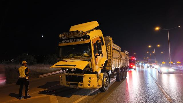 Facianın önüne geçildi: Freni patladı, polis yolu boşalttı haber görseli