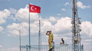İki bin metre yüksekte 19 yıldır "yeşil vatan" nöbeti tutuyor
