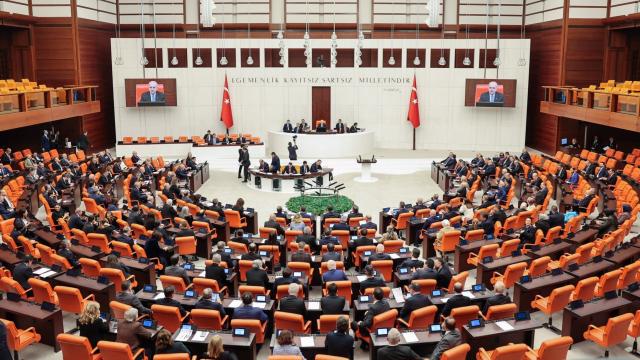 Türk askerinin Somali'deki görev süresi 2 yıl daha uzatıldı haber görseli