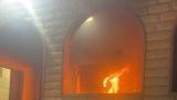 İşgalci İsrailliler, Batı Şeria'da bir cami ile iki evi kundakladı