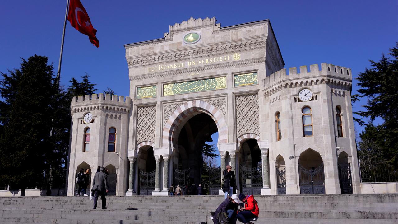 6 - Kılavuzdaki program tablolarında yer alan "TYÇ" ne anlama geliyor?