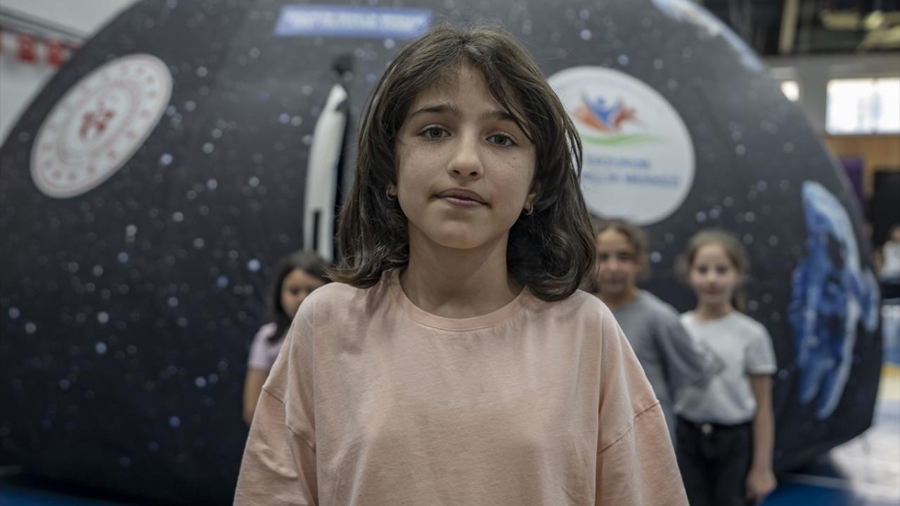 "Astronot olmayı planlıyorum"