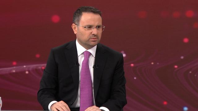 Bakan Gürlek: Haluk Levent Yunan adalarına kaçacaktı haber görseli