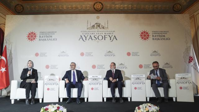 Fethin Nişanesi, Medeniyetin Kalbi: Çağları Aşan Mabet Ayasofya paneli düzenlendi haber görseli
