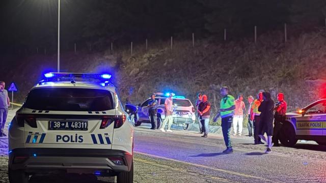 Bisikletten düşen belediye özel kalem müdürü yaşamını yitirdi haber görseli
