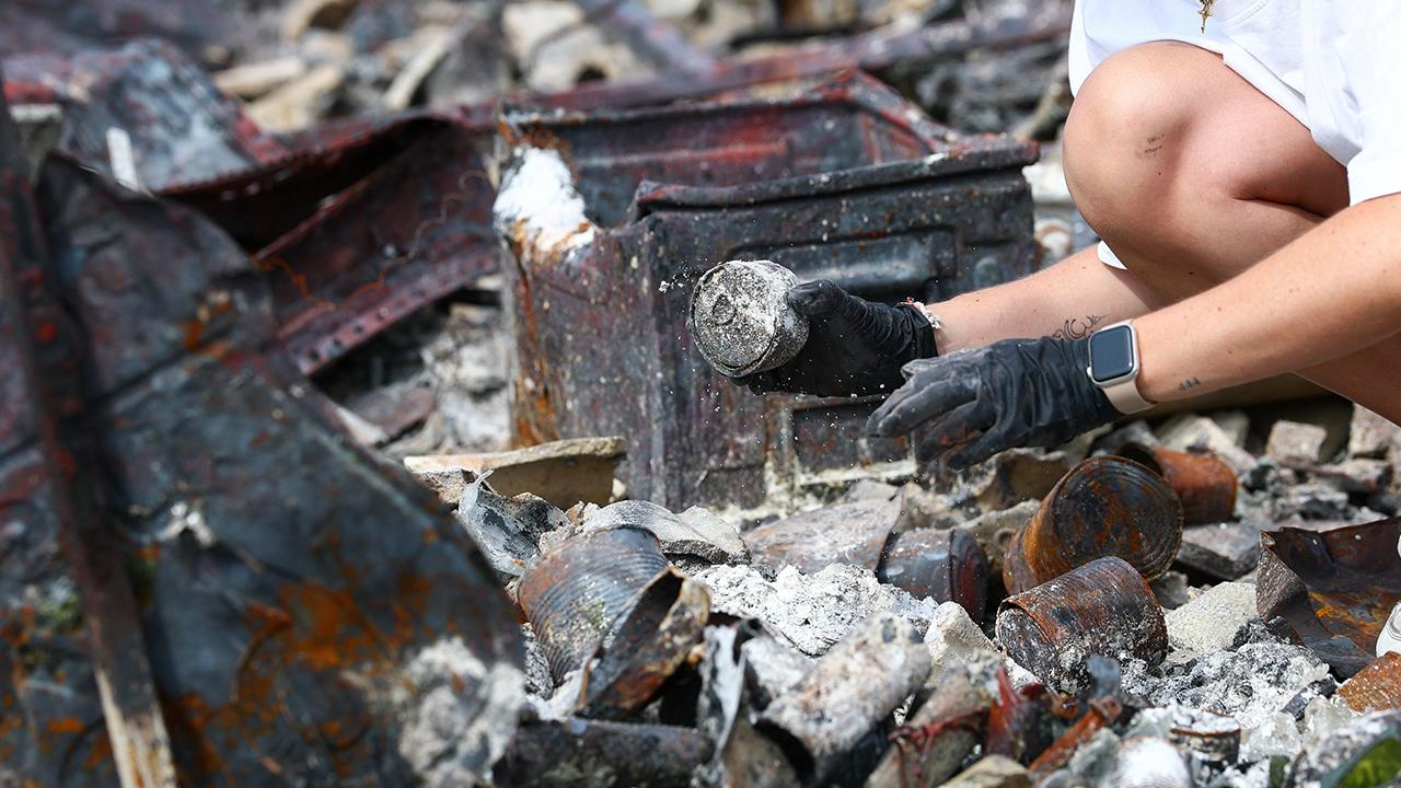Fransa’daki orman yangını İkinci Dünya Savaşı’ndan kalma bombaları ortaya çıkardı