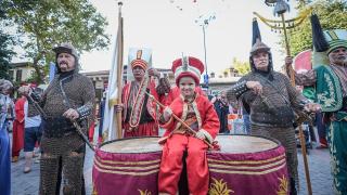 5 yaşındaki Emir Alp'in tek tutkusu: Mehter