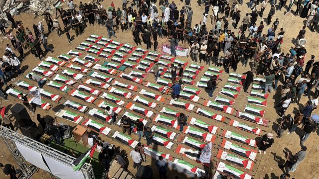 Gazze'de enkazdan 112 cenaze çıkarıldı