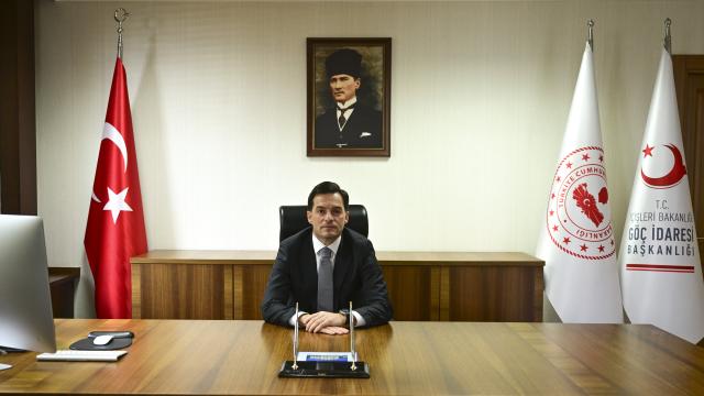Göç İdaresi Başkanı Yazıcı'dan insan ticaretiyle mücadelede ihbar çağrısı haber görseli