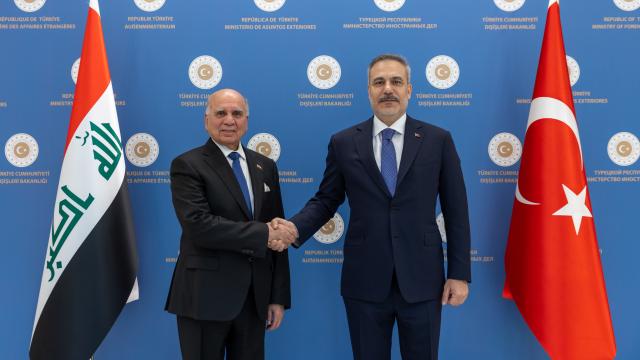 Dışişleri Bakanı Fidan, Iraklı mevkidaşı Hüseyin ile görüştü haber görseli