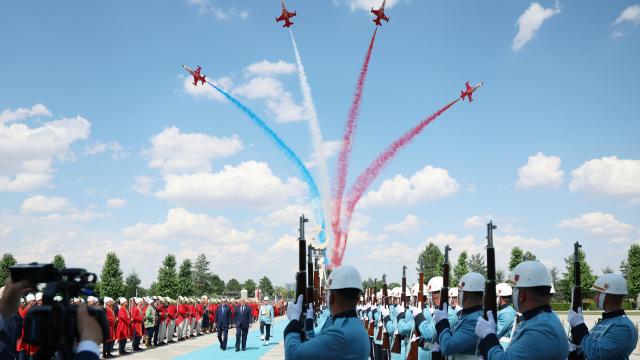 NATO'dan 'Türk Yıldızları' paylaşımı haber görseli