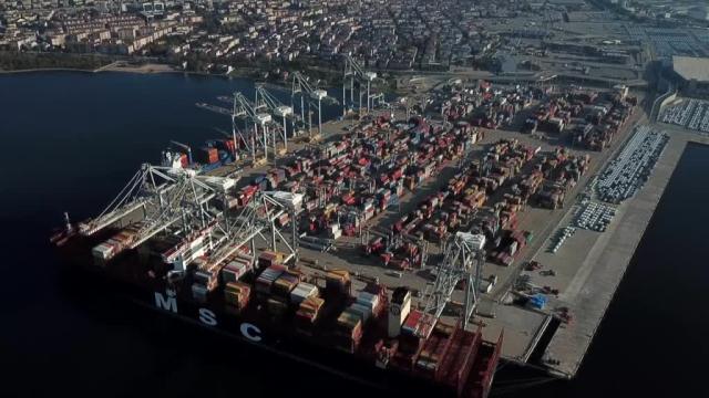 Kocaeli, yılın ilk yarısında deniz yolu araç taşımacılığındaki liderliğini sürdürdü haber görseli