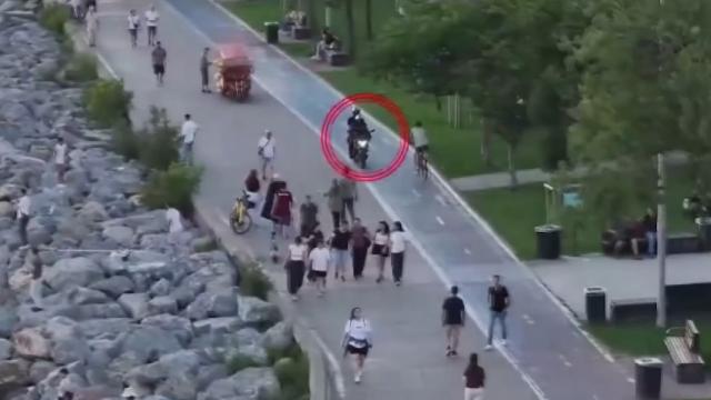Yaya yolunu ihlal eden motosikletlilere ceza yağdı