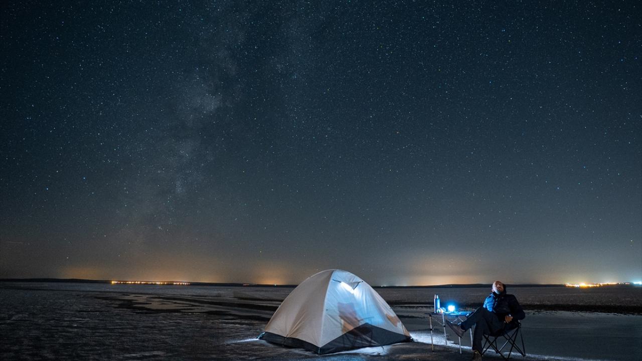 Perseid meteor yağmuru Tuz Gölü’nde görüntülendi