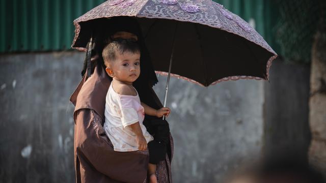 Arakanlı Müslümanlar kamplarda hayata tutunmaya çalışıyor