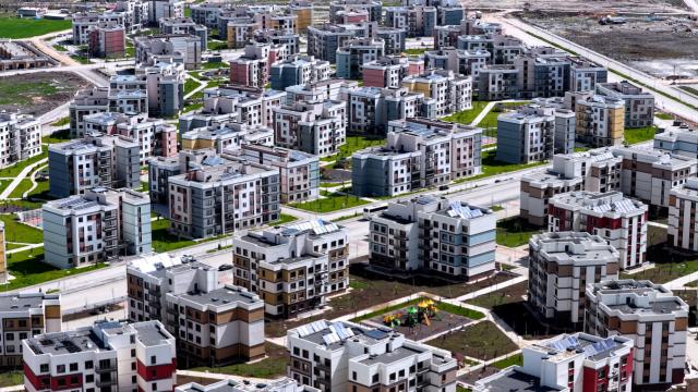 Asrın inşasında Diyarbakır'da 17 bin 206 bağımsız bölüm inşa edildi haber görseli