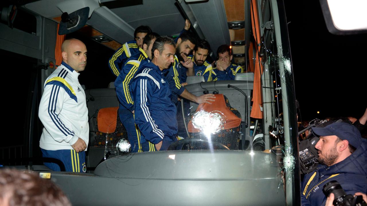 Fenerbahçe otobüsüne saldırı dosyasında yeni gelişme: 5 şüpheliye operasyon