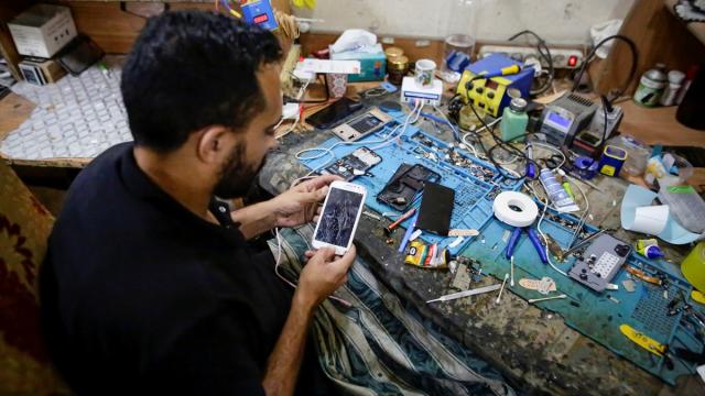 Gazze’de cep telefonu krizi