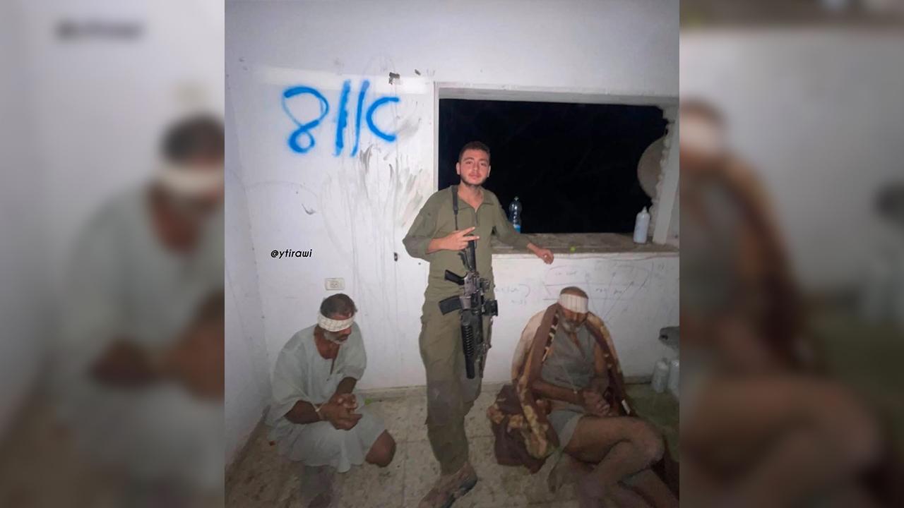 Gazze'de 3 fotoğrafla belgelenen vahşet: İsrail iki yaşlı Filistinliyi canlı kalkan yaptıktan sonra infaz etti