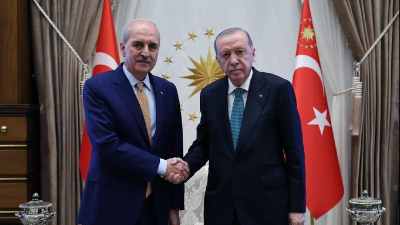Cumhurbaşkanı Erdoğan, TBMM Başkanı Kurtulmuş'u kabul etti