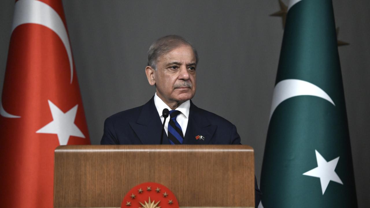 Pakistan Başbakanı Şerif, Mekke Ortak Savunma Anlaşması'nı imzalamaktan onur duyduğunu belirtti.