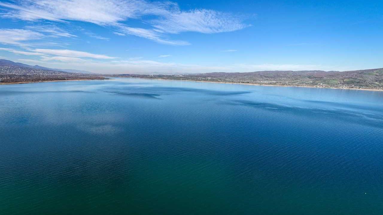 Sapanca’da su seviyesi geçen yılın 11 santimetre üzerine çıktı