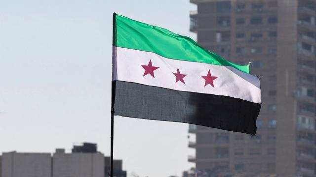 Suriye, topraklarındaki Rus üsleri için Moskova ile anlaşmaya vardığını açıkladı haber görseli