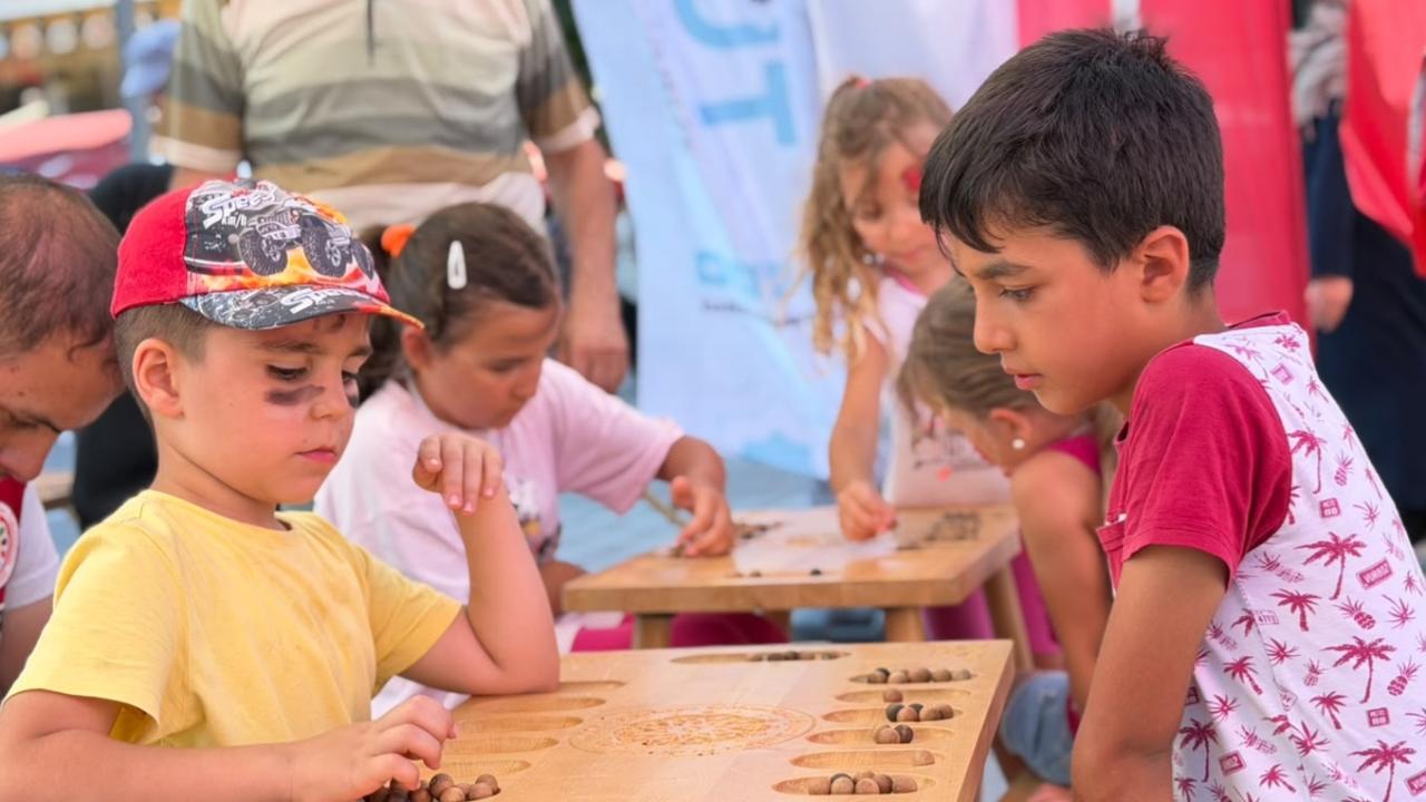 TÜGVA’nın meydan şenlikleri 500 binden fazla çocuğa ulaştı