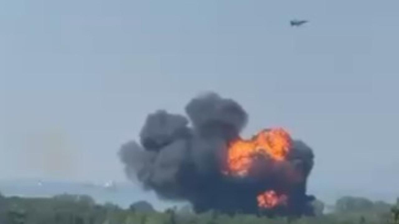 Yalova'da F16 uçağı eğitim sırasında düştü