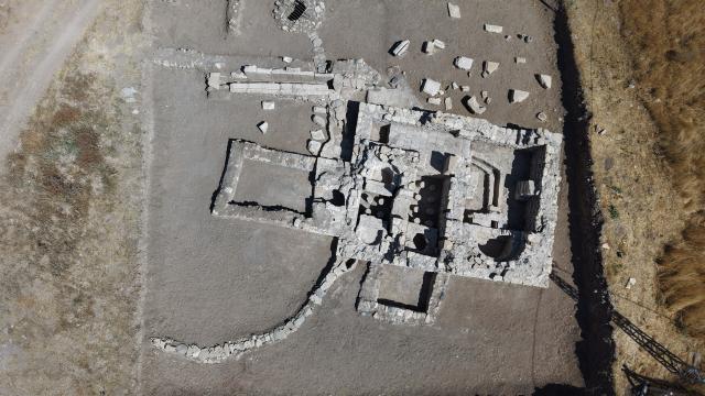 Tarlada bulunan mozaik sonrası dev yerleşim gün yüzüne çıktı haber görseli