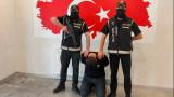 Yeni nesil suç örgütleriyle irtibatlı şüpheli Azerbaycan'da yakalandı