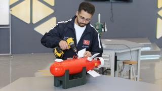 Karabük Üniversitesi öğrencileri, TEKNOFEST Su Altı Roket Yarışması'nda birincilik hedefliyor