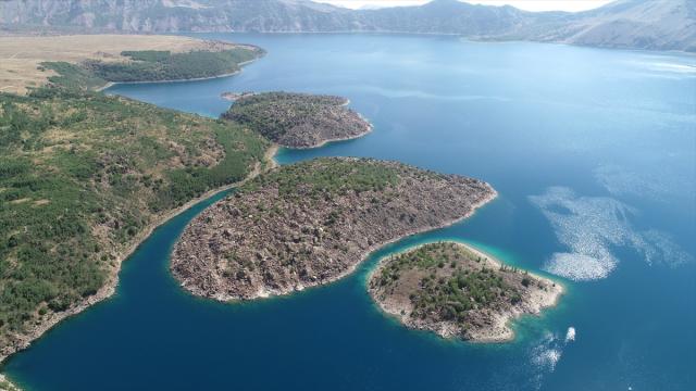 Nemrut Kalderası'nın milli park ilan edilmesi Bitlis'te sevinçle karşılandı